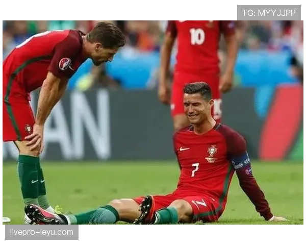 葡萄牙荣耀时刻再回首:欧洲杯夺冠征程稳健表现引热议 葡萄牙荣耀时刻再回首:欧洲杯夺冠征程稳健表现引热议