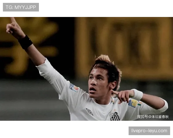 非洲足球传奇球星重返母队，球迷热切期待新赛季精彩表现