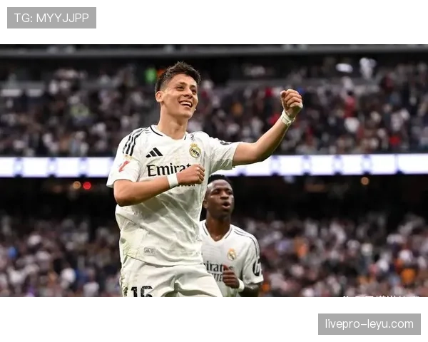 皇马球员赛季表现稳健，超凡实力与团队协作闪耀赛场