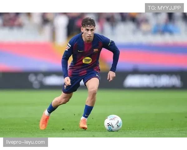 巴萨重建方向模糊，当前阶段进展存在不确定性，对赛季表现造成影响