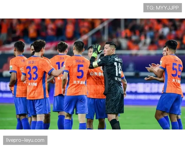 山东泰山能否重回巅峰，球队赛季表现阶段性变化对争冠形势产生影响